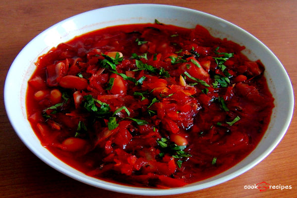 Борщ с рыбными консервами