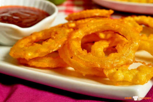 Луковые кольца в пивном кляре